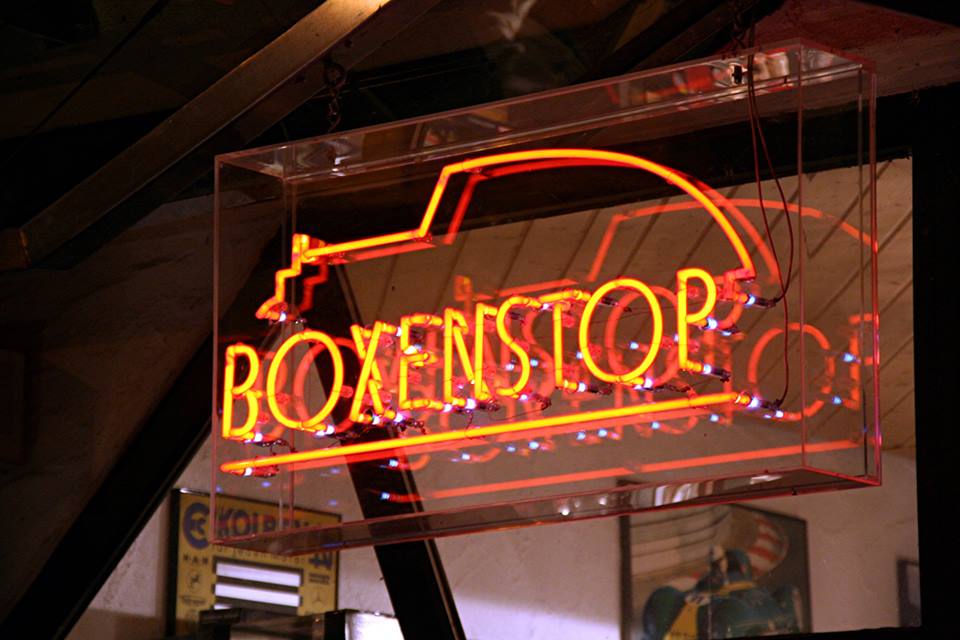 Name:  Boxenstop Museum  1379365_736684779753235_4592037901720166560_n.jpg
Views: 734
Size:  73.2 KB