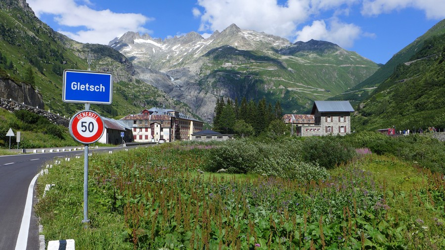 Name:  Furka Pass Gletsch P1080432.jpg
Views: 9962
Size:  228.8 KB