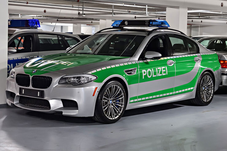 Name:  BMW-M5-F10-Polizei-BMW-Classic-Depot-fotoshowBig-4c8871c3-1003525.jpg
Views: 19680
Size:  86.1 KB