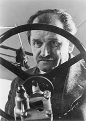 Name:  MercedesBanz Volkswagen      Bundesarchiv_Bild_183-2005-1017-525,_Dr._Ferdinand_Porsche.jpg
Views: 1858
Size:  12.7 KB