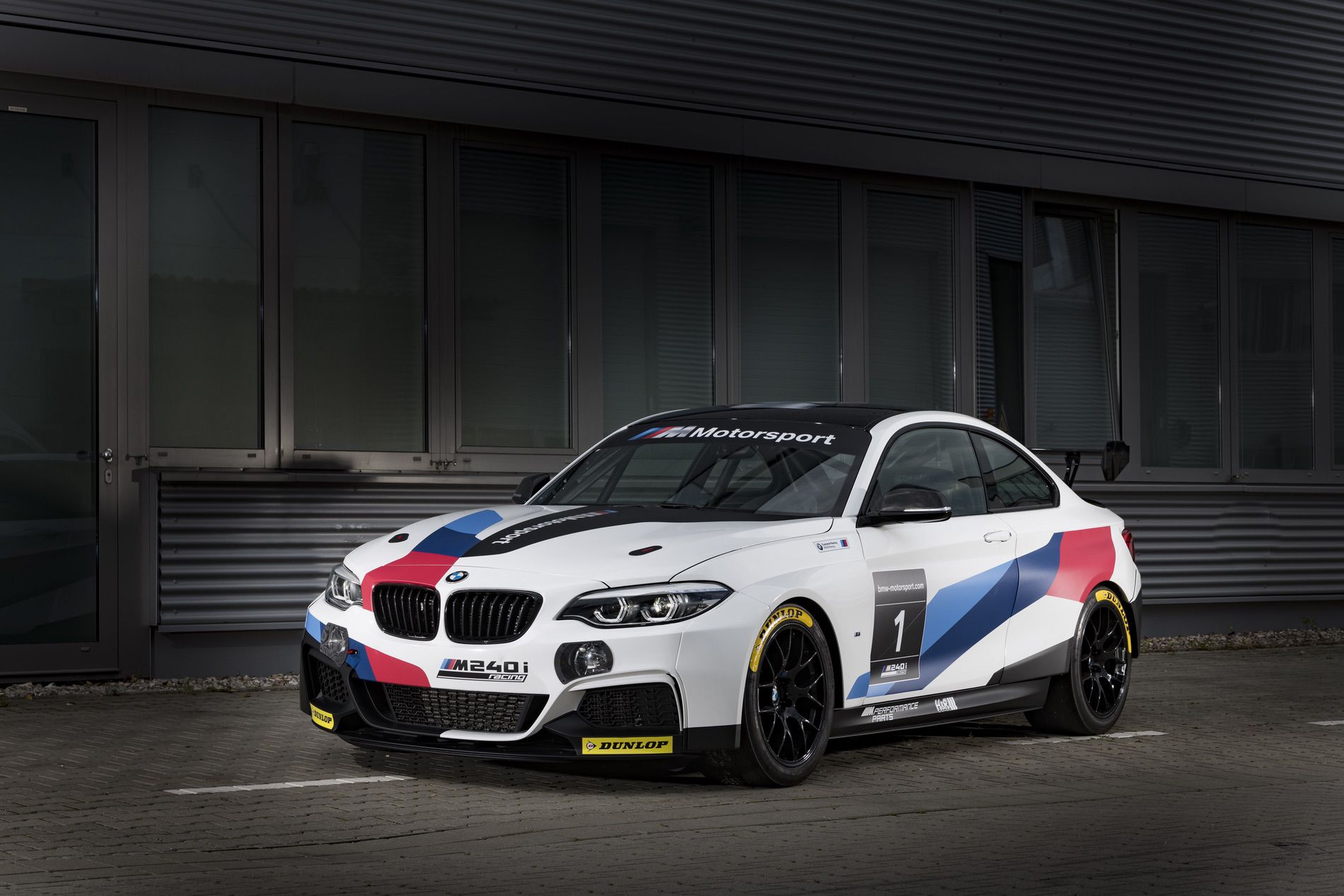 Name:  BMW-M240i-Racing-Car-04.jpg
Views: 12449
Size:  236.9 KB