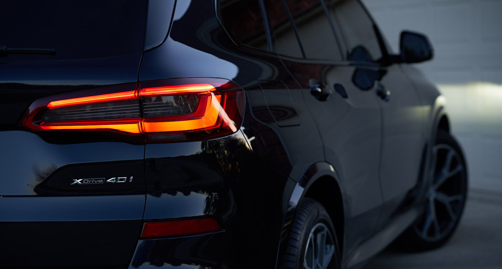 Name:  2019_BMW_X5_xDrive_ 20.jpg
Views: 5401
Size:  102.6 KB