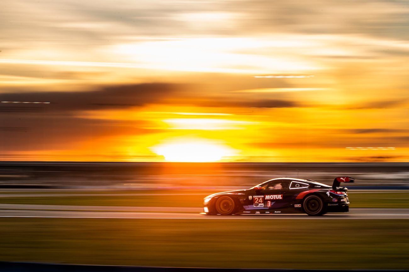 Name:  P90412696_highRes_daytona-usa-28th-to-.jpg
Views: 2869
Size:  291.8 KB