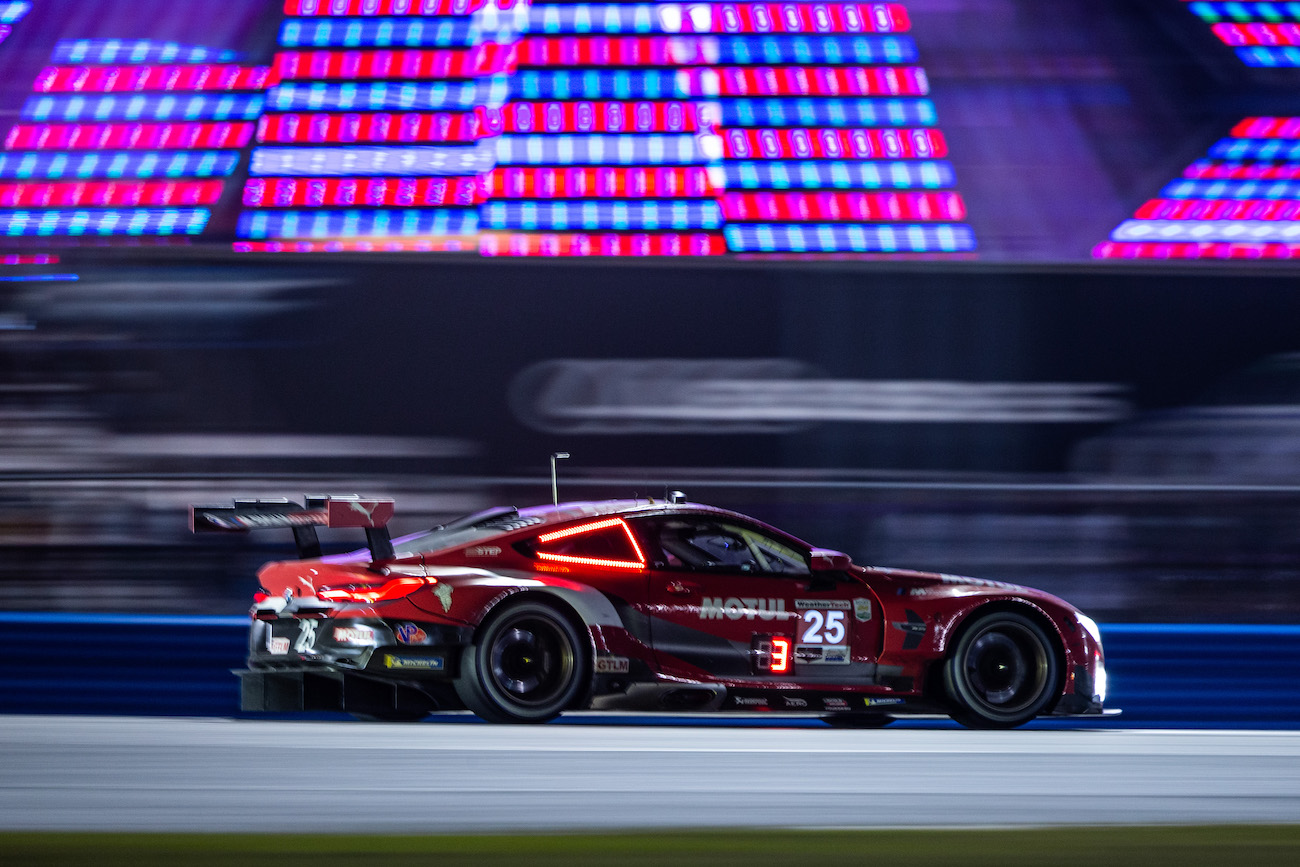 Name:  P90412714_highRes_daytona-usa-28th-to-.jpg
Views: 2796
Size:  339.2 KB