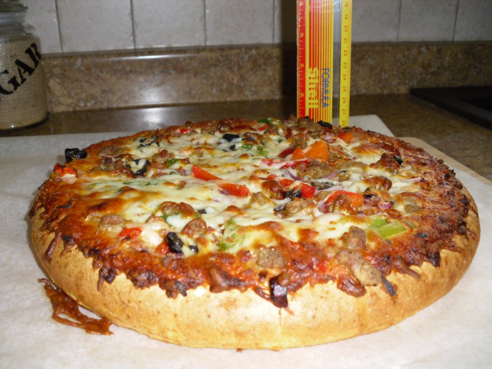 Name:  Pizza.JPG
Views: 650
Size:  119.7 KB