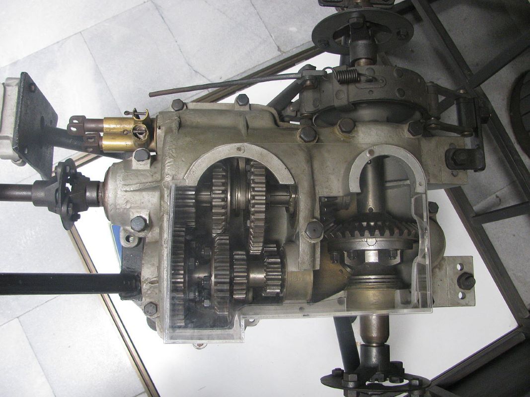 Name:  Csonka_transaxle_1908.jpg
Views: 2900
Size:  126.9 KB