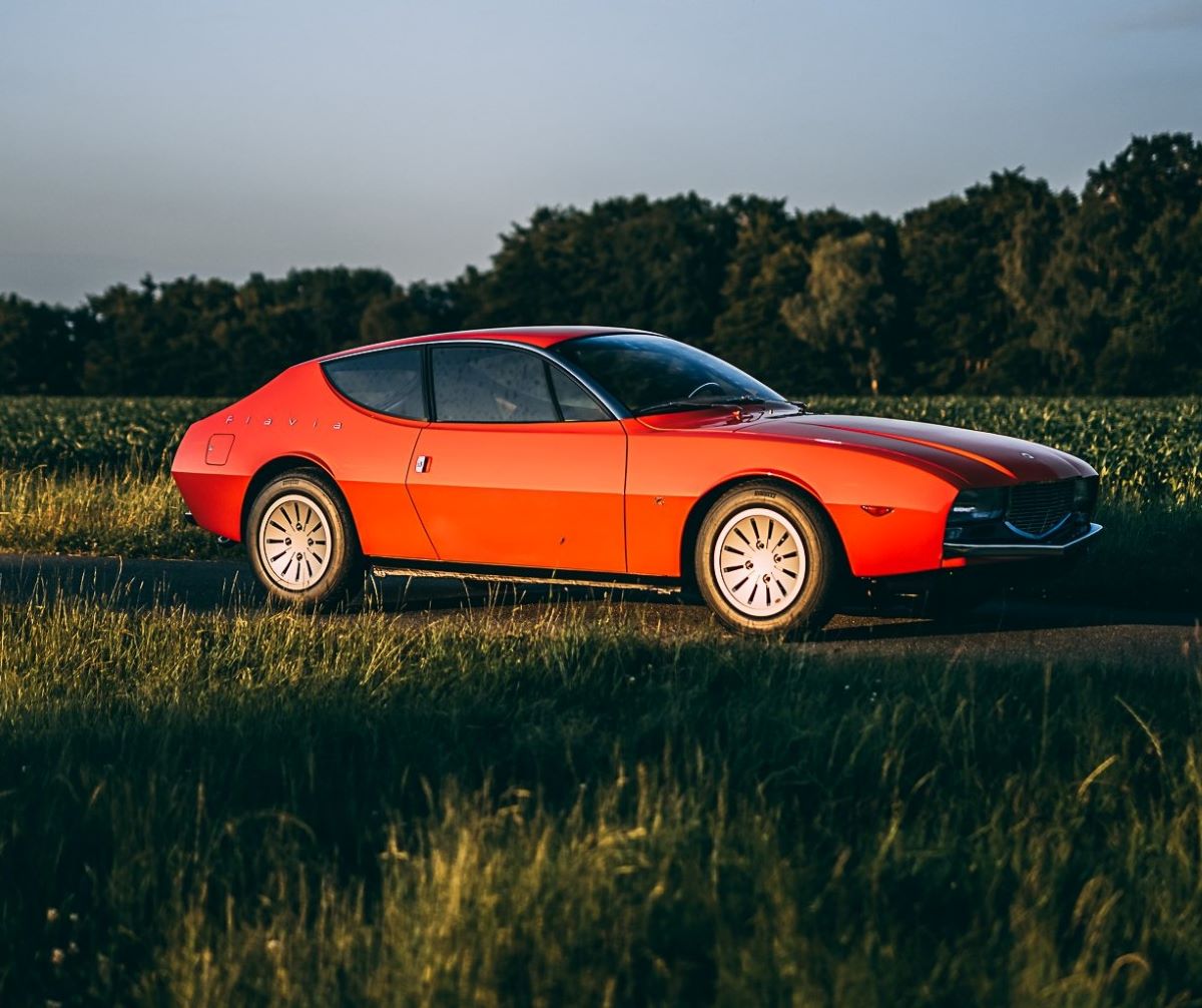 Name:  1967 Lancia Flavia Zagato.jpg
Views: 1965
Size:  151.8 KB