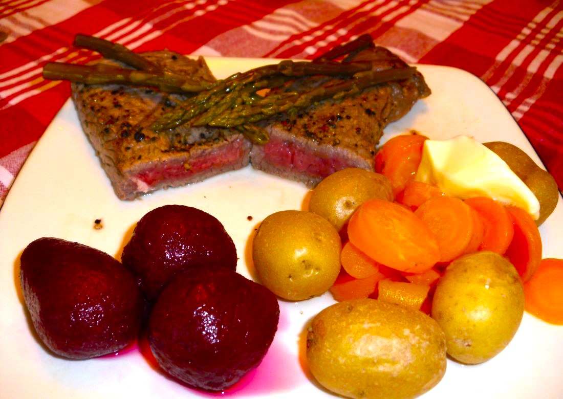 Name:  Steak dinner..JPG
Views: 351
Size:  157.1 KB