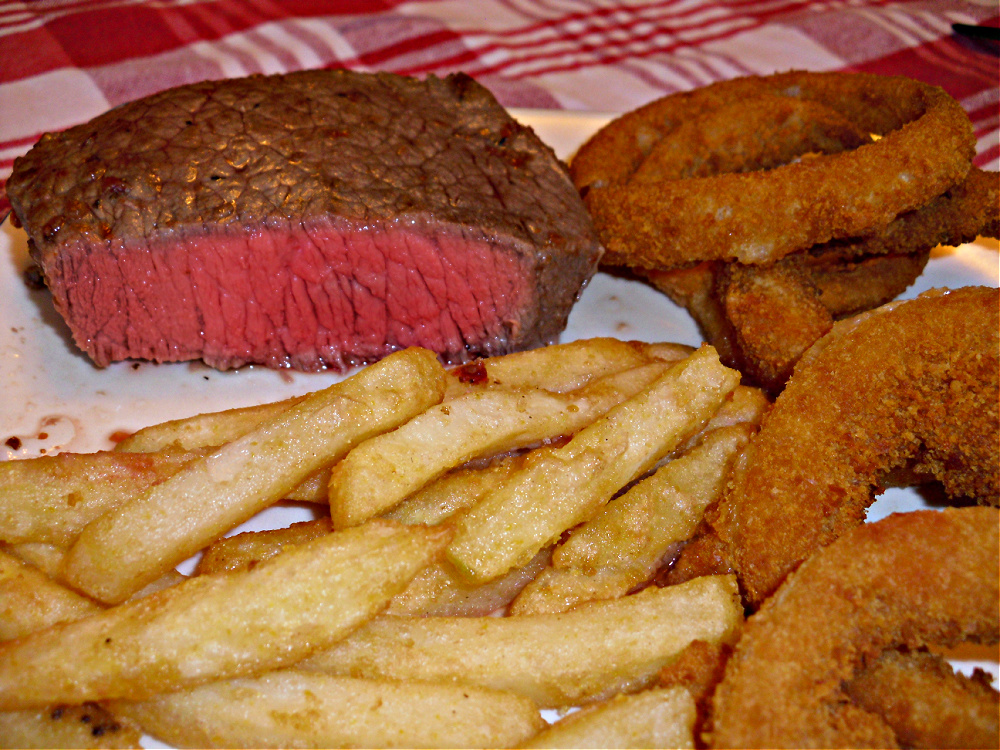 Name:  Steak dinner..jpg
Views: 258
Size:  514.6 KB