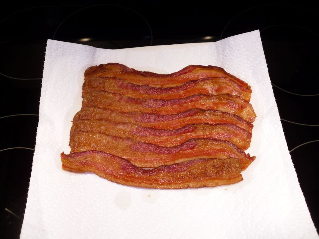 Name:  Bacon..JPG
Views: 291
Size:  102.5 KB