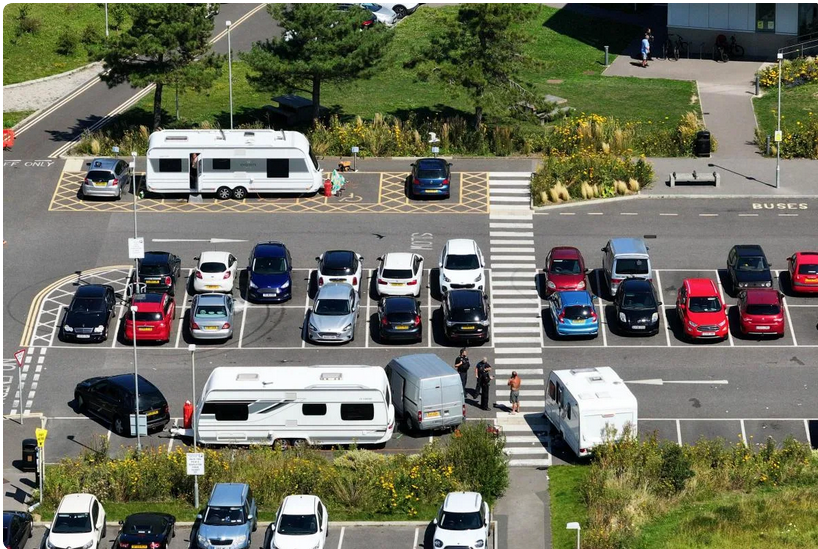 Name:  Screenshot 2024-07-31 at 06-53-41 Police called after caravans parked across bays at seafront ca.png
Views: 628
Size:  996.2 KB