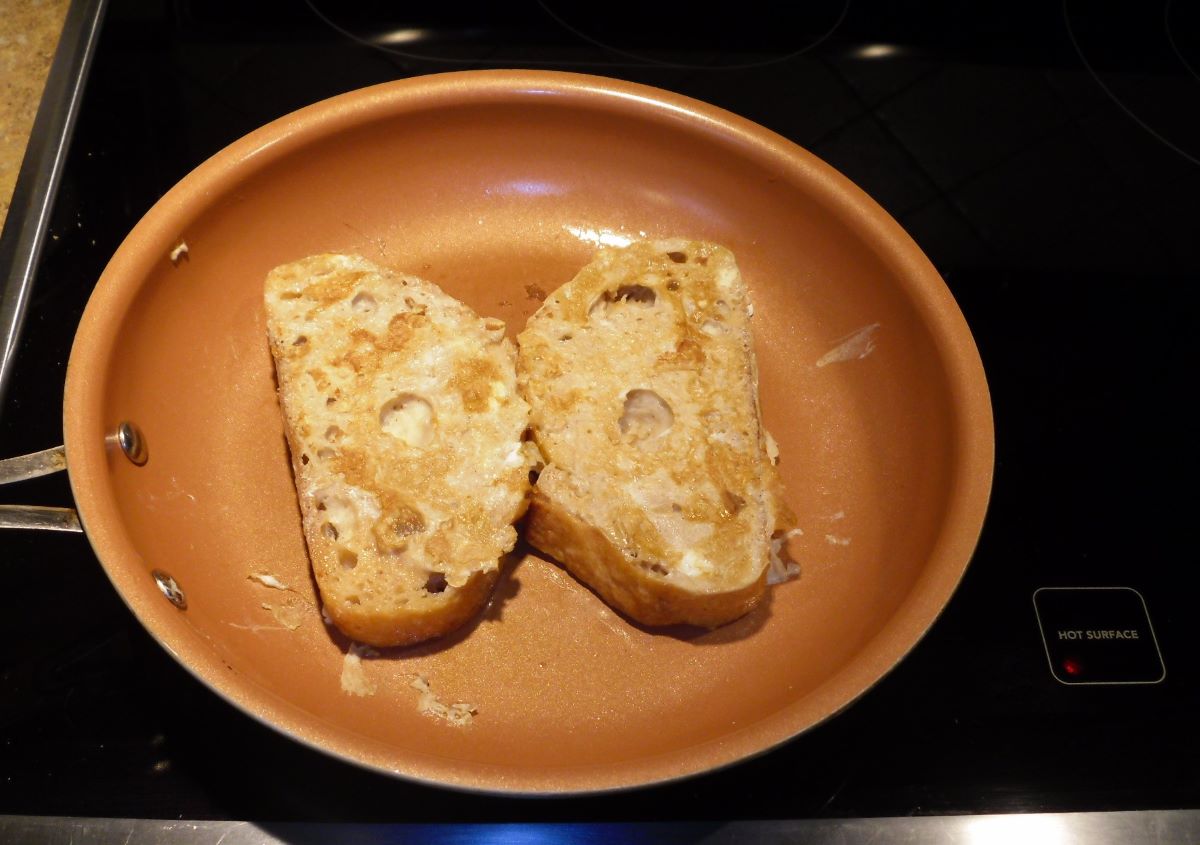 Name:  Toasts 2.JPG
Views: 93
Size:  106.1 KB