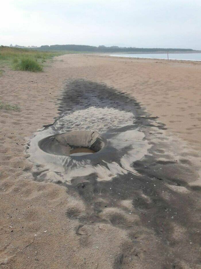 Name:  Lightning Struck Dornoch Beach In Scotland.jpg
Views: 339
Size:  77.7 KB