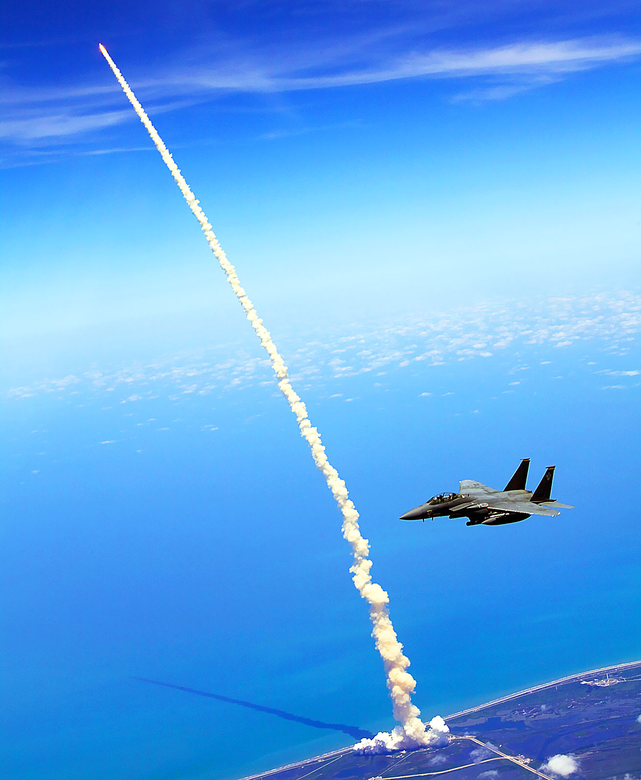 Name:  F15_SpaceShuttle_03.jpg
Views: 226
Size:  249.2 KB